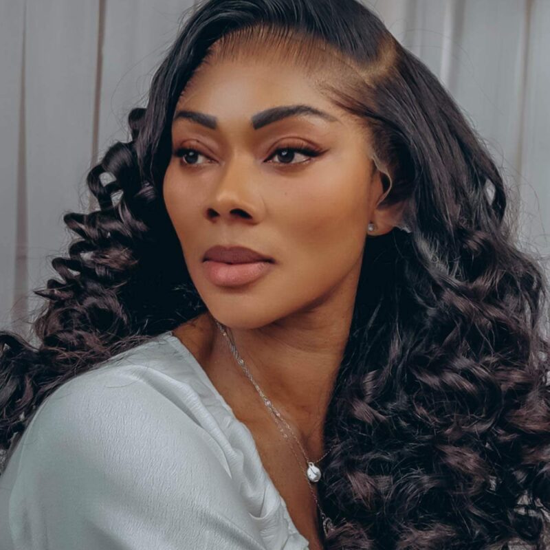 The Posh Coco Curl Elegance